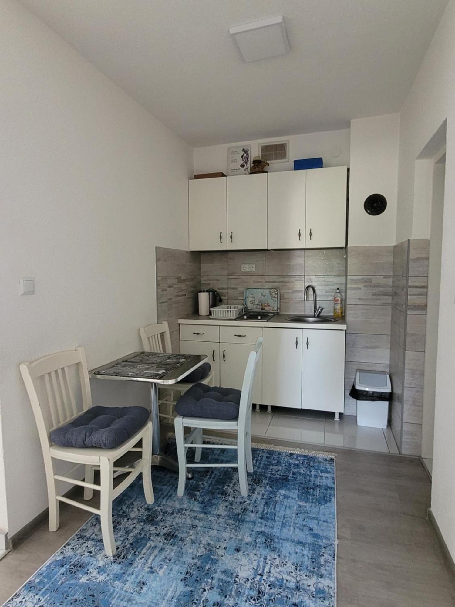 Apartmani Elegance Tuzla Exterior foto