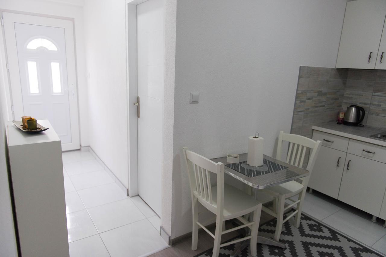 Apartmani Elegance Tuzla Exterior foto