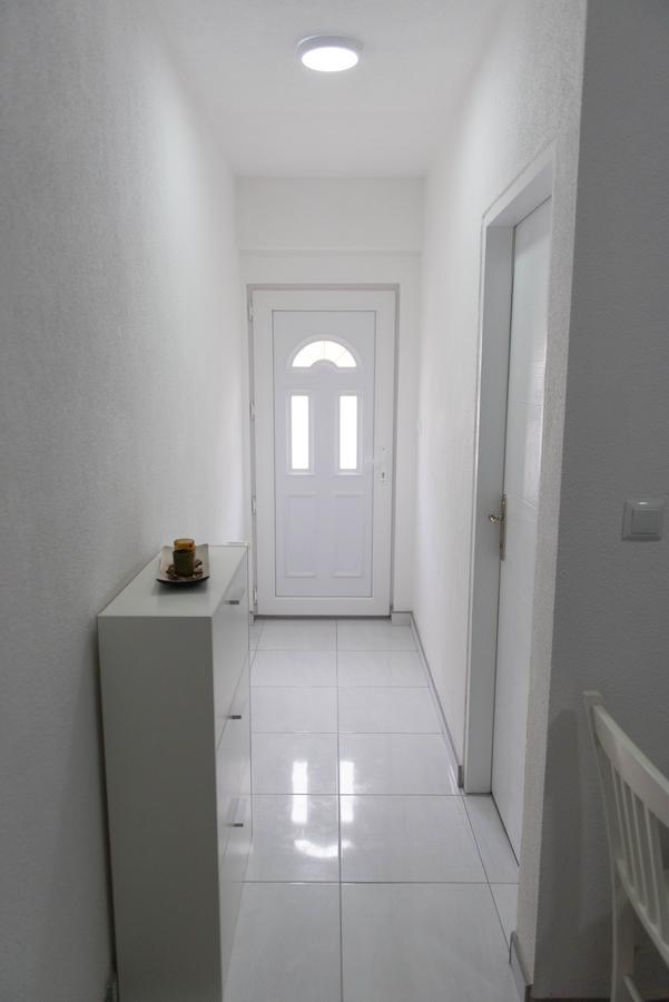 Apartmani Elegance Tuzla Exterior foto