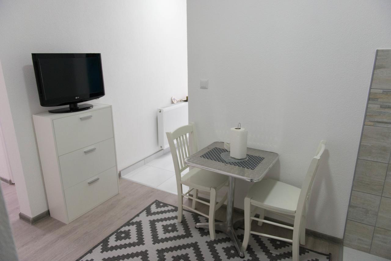 Apartmani Elegance Tuzla Exterior foto